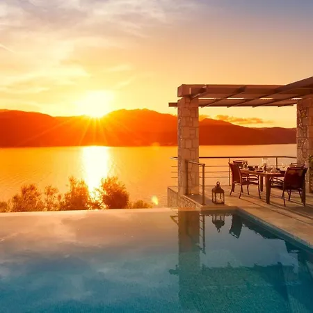 Saffron Вилла *