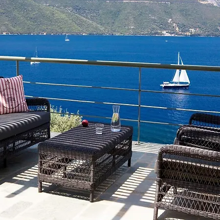 Villa Saffron *